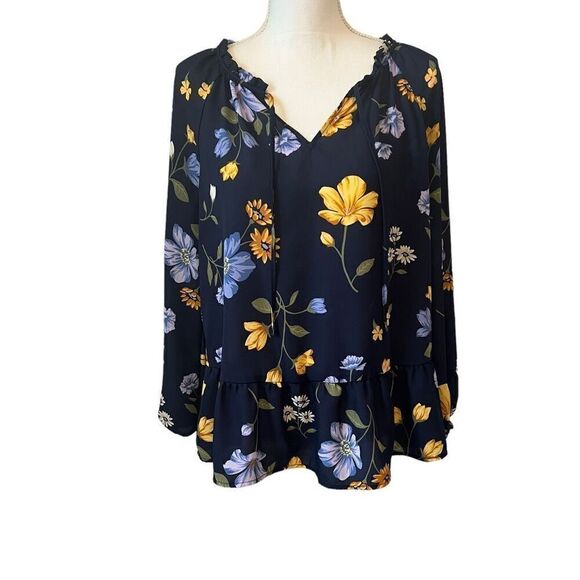Old Navy Tops - Old Navy Navy Blue Floral Blouse Tunic Size Large
